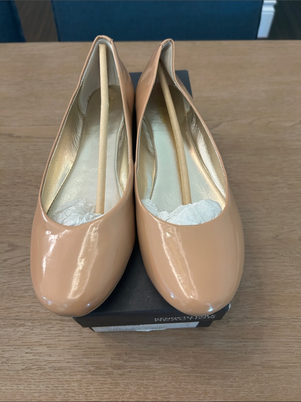 Classic Women’s Patent Ballet Flat in Nude Kenneth Cole Reaction